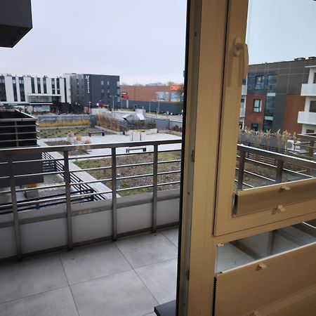 Kameralny Nowy Apartament W Centrum Miasta, Duzy Parking, Fv, Luksusowo Wyposazony, Ps5, Balkon, Klimatyzacja, Taras, Winda, Wyposazona Kuchnia Starogard Gdański Dış mekan fotoğraf